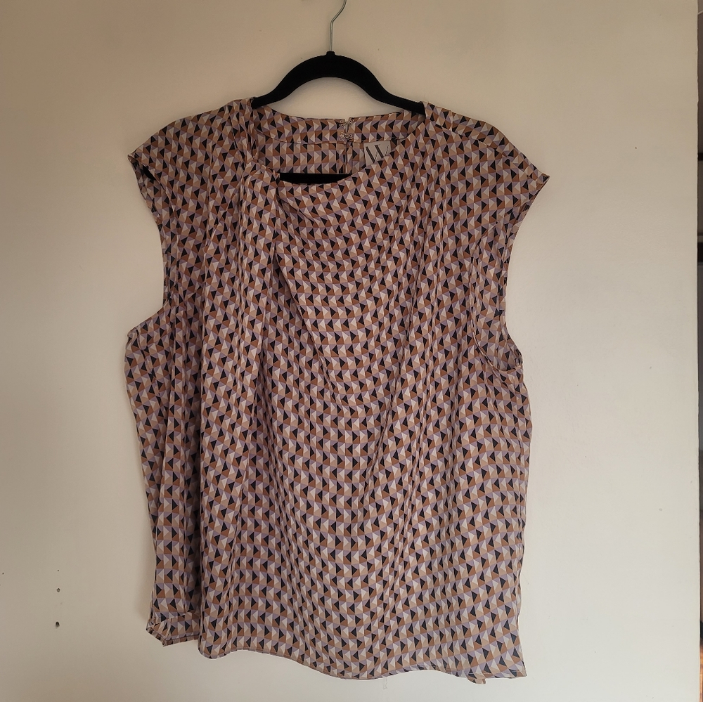 Worthington Blouse XXL Pattern Sleeveles neck Detail Light Feminine Classic - Picture 5 of 8